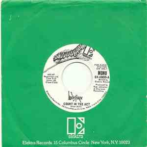 Lindisfarne - Court In The Act