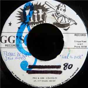 Freddie McKay, Jah Lloyd - The War Is Over