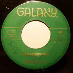 Roger Collins - She's Looking Good / I'm Serving Time