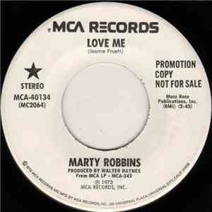 Marty Robbins - Love Me