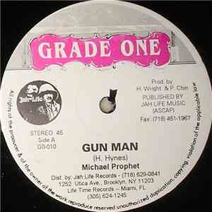 Michael Prophet / Shoamari & Wayne Jarrett - Gun Man / Me A Youth Man