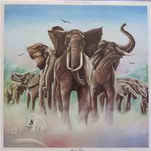 Elvis Costello & The Attractions - Armed Forces