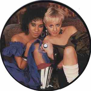 Pepsi & Shirlie - Heartache